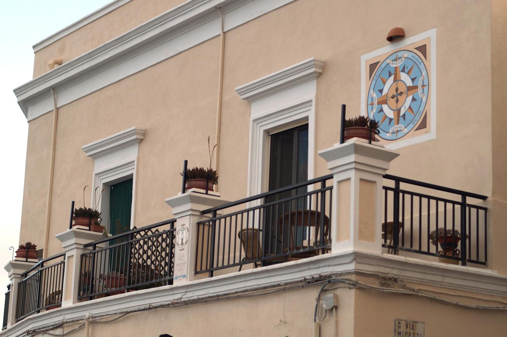 Bed and Breakfast Palazzo Barba Gallipoli Exterior foto